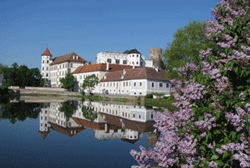 Jin-Hradec-il-250