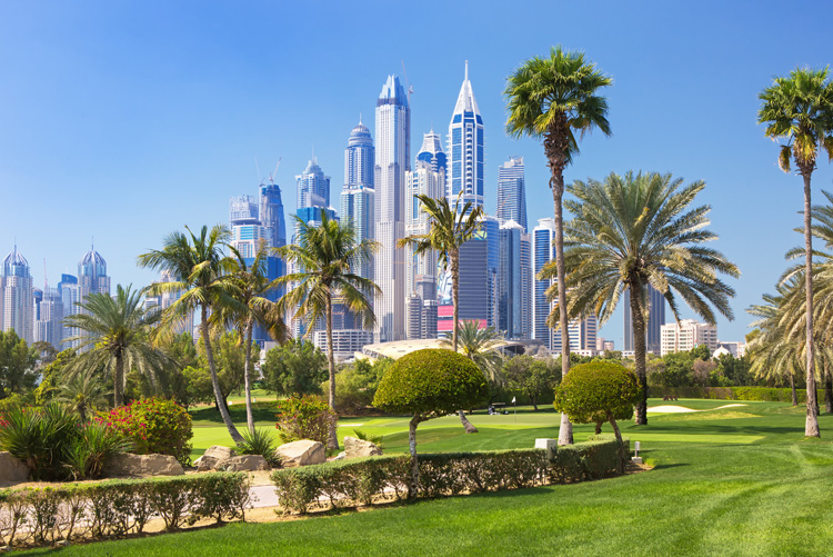 Dubai Creek golf 750