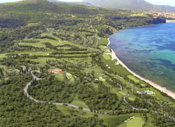 Costa-Navarino let pohled