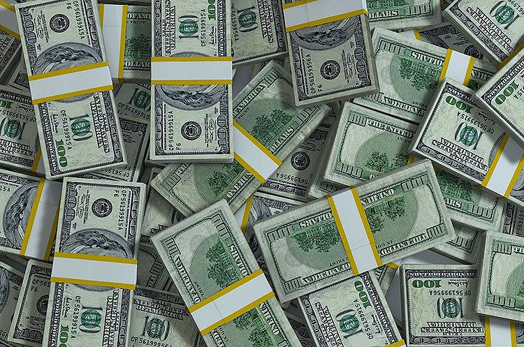ilu-money-pixabay-750