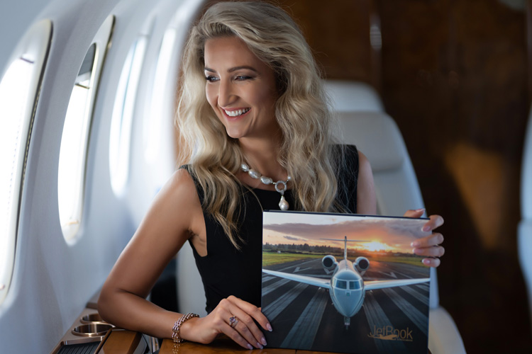 JetBook-1-luk-750