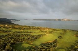 Costa Navarino – golfová destinace k zamilování