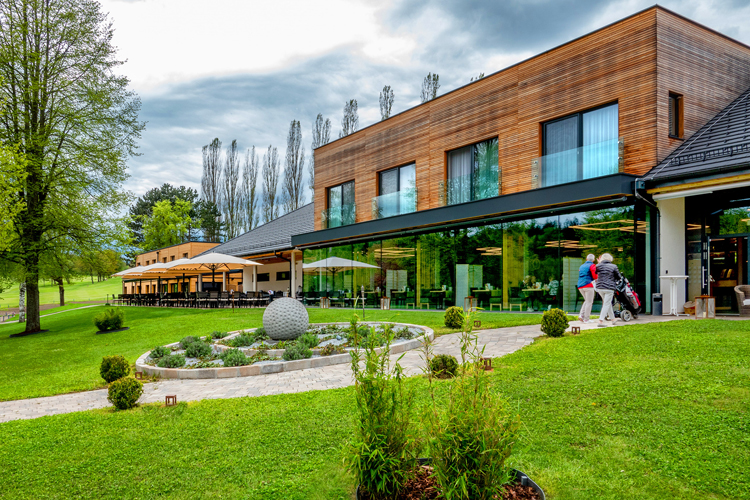 Weitra-club-750