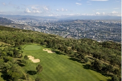 Tbilisi Hills Golf: Ako hniezdo nad gruzínskou metropolou