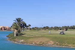 el-gouna-hriste-kanaly-250