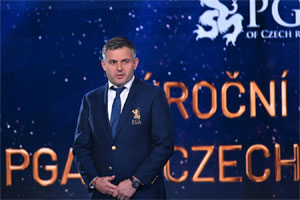 Večer českého golfu ovládli mezi amatéry Jakubčík a Kedroňová a mezi profesionály Hrubý a Kousková