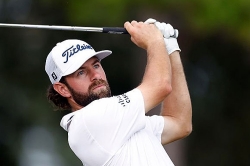 Rekordní raketa na osmnáctce a životní titul. Young je po Players už čtvrtým hráčem světa