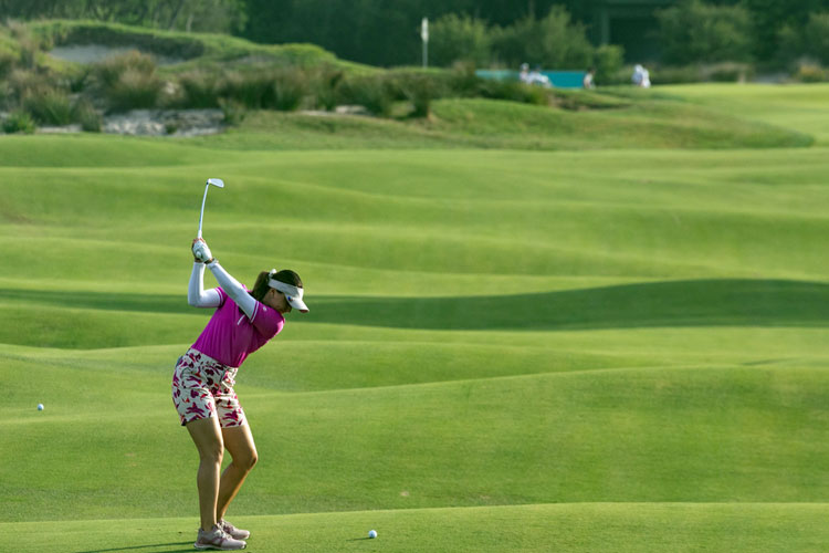 spilkova-let-jones-750